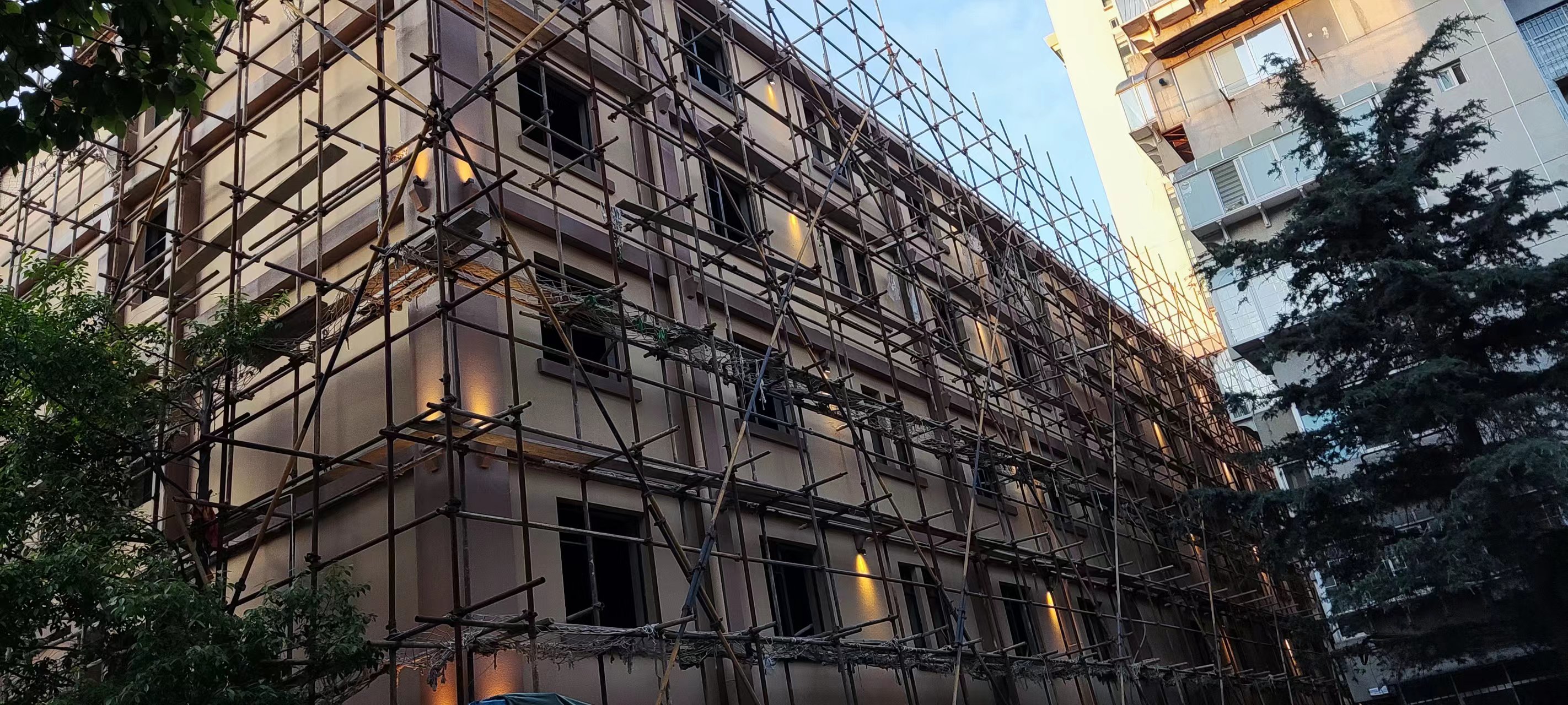 香港正牌挂牌之综合挂牌
